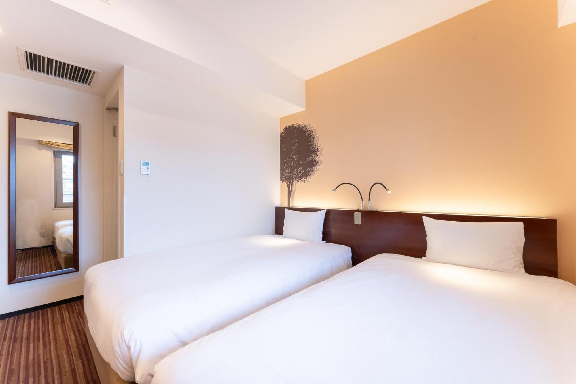 Hotel Keihan Asakusa Tokió Szoba fotó